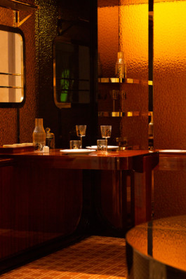  hugo toro orient express samaritaine paris