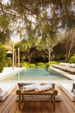  hugo toro gigi restaurant saint tropez ramatuelle paris society