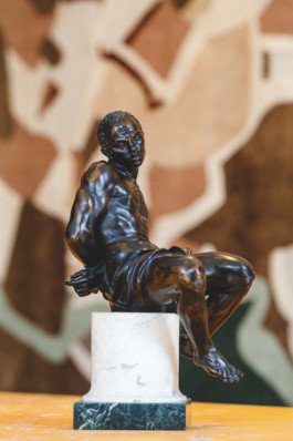  hugo toro amanecer kolkhose furniture (1)