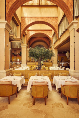  Gigi Dubai 2024 Hugo Toro